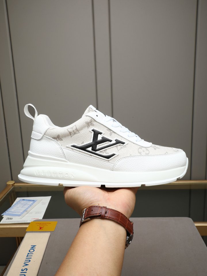 Louis Vuitton Men Shoes-865